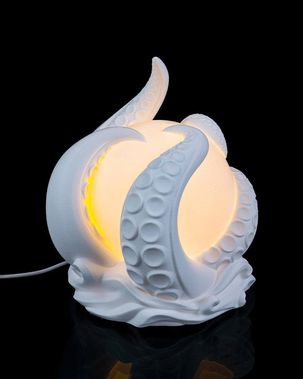 Kraken sphere lamp lit, side view with power cord