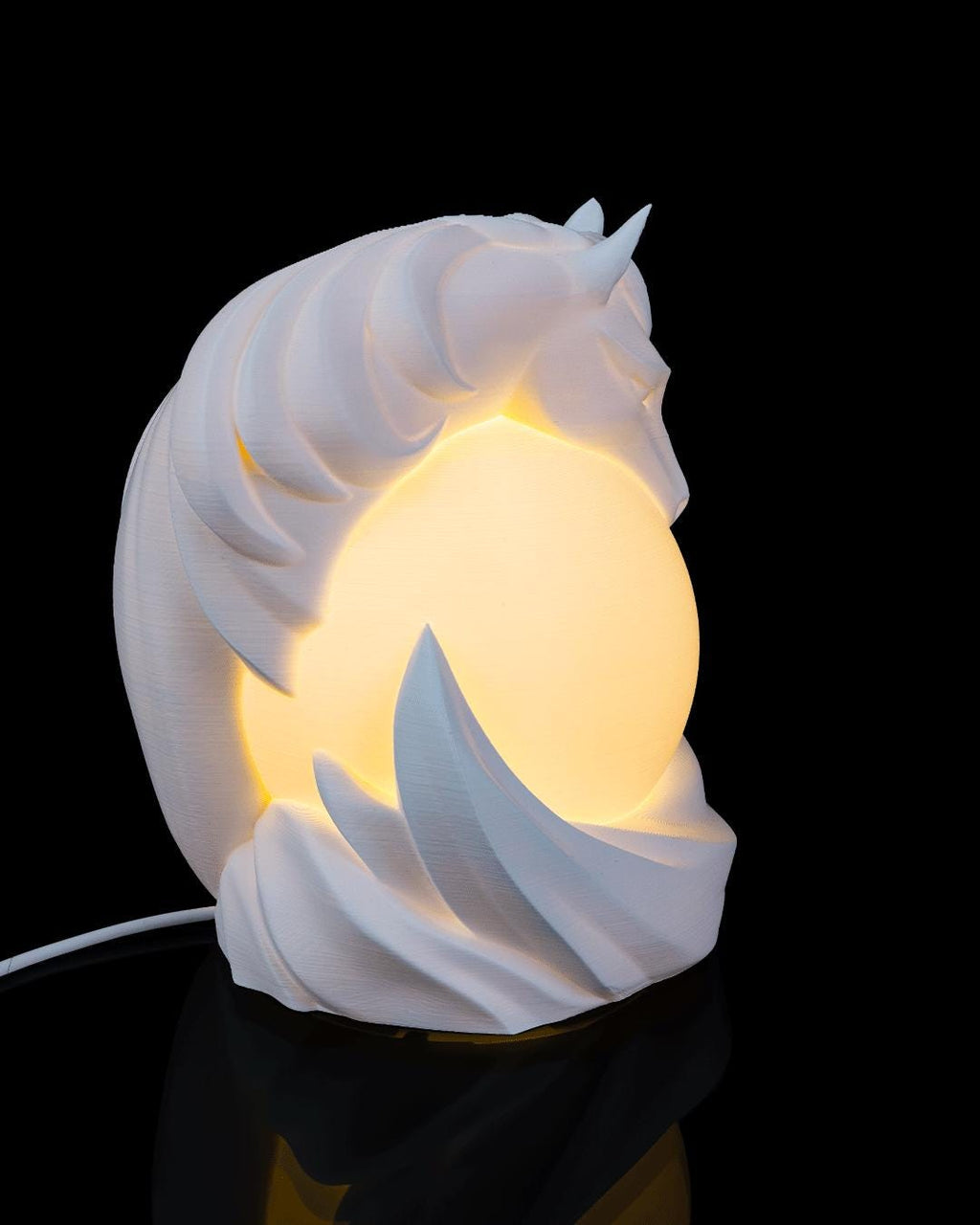 Stallion sphere lamp lit, side view of the flowing mane