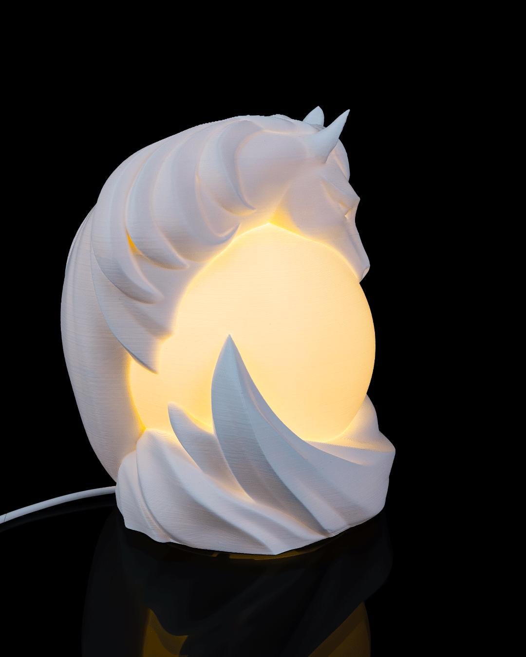 Stallion sphere lamp lit, side view of the flowing mane