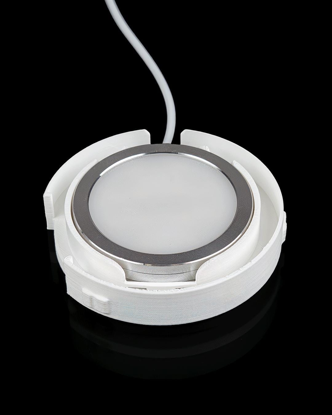 LED light base with USB cable for the stallion sphere lamp
