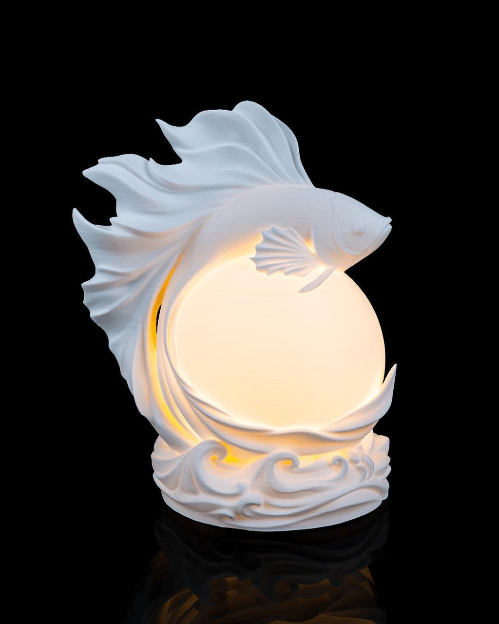 Betta fish sphere lamp lit, angled front view