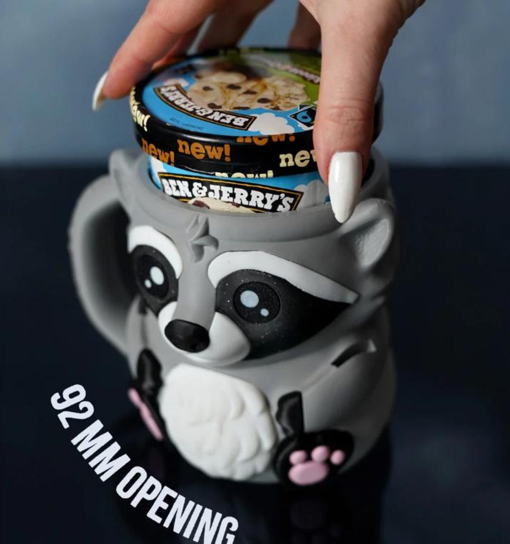 Rocky the Raccoon holder with a pint, showing the 92 mm opening