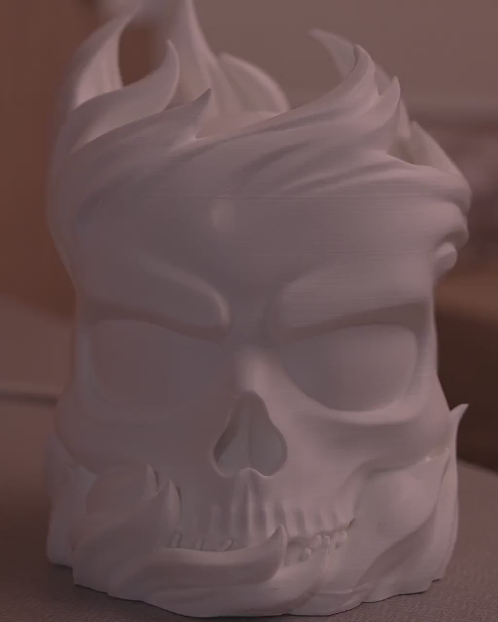 Skull sphere lamp video showing the glowing eyes