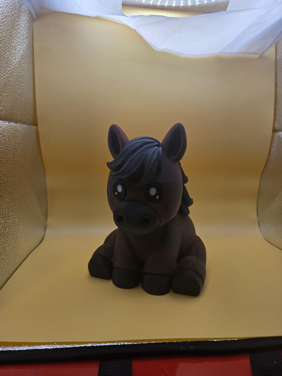 Dark brown Rylee horse pen holder, front view
